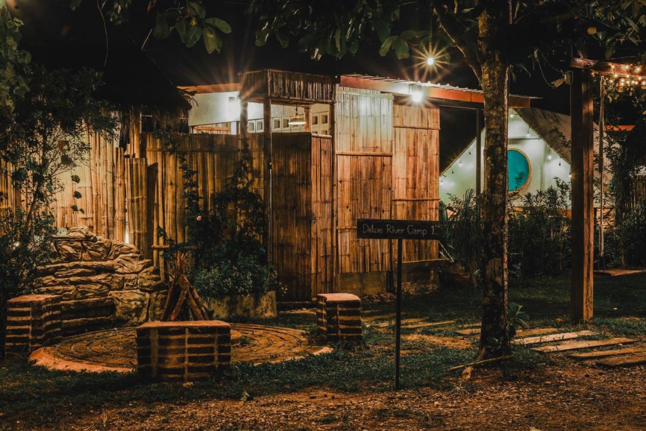 Nang Non Camping Ville นางนอนแค้มป์ปิ้งวิลล์ Мае Сай Екстериор снимка